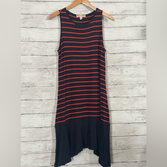 Michael Kors Size M - Picture 3 of 7